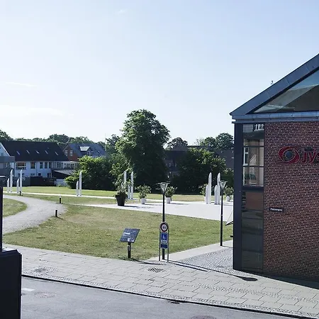 Apartment Molvangvej 2 *